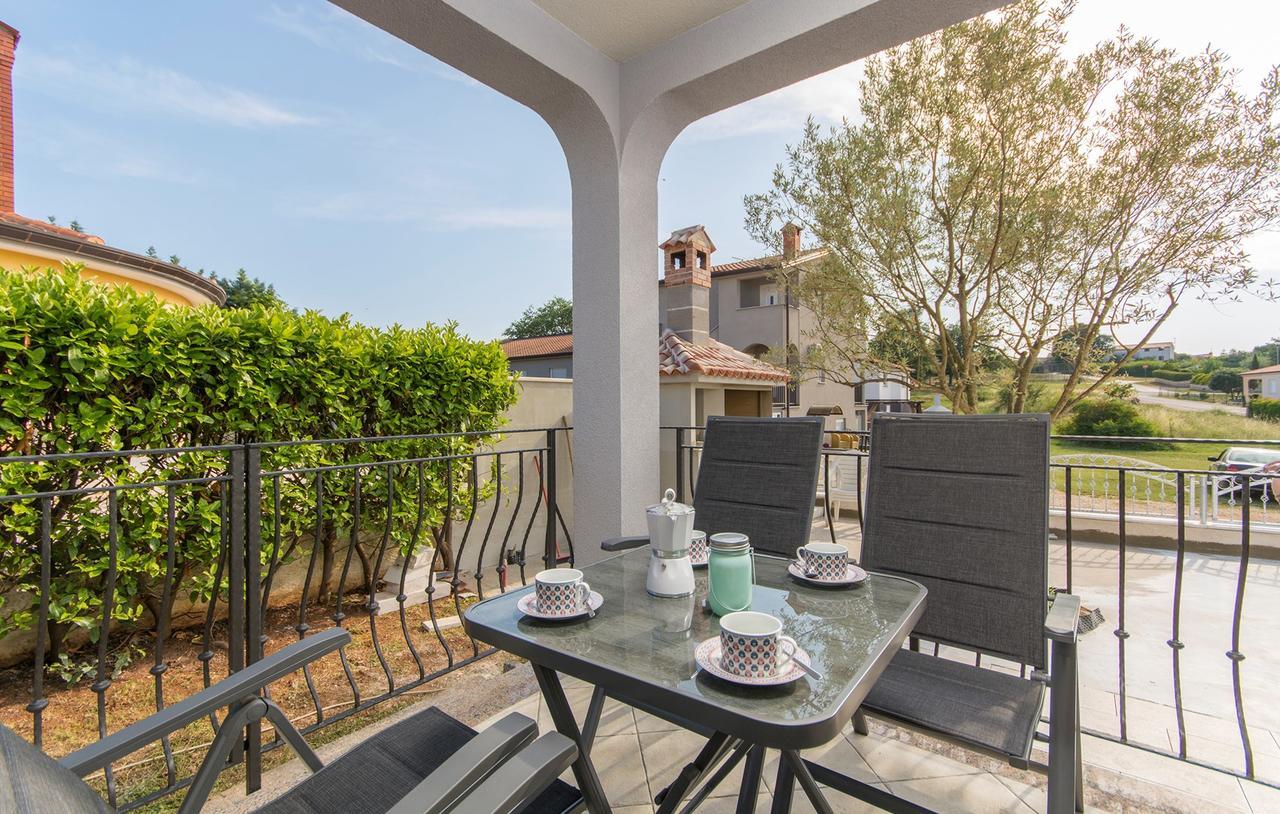 Silver Holiday House Vrvari Bagian luar foto