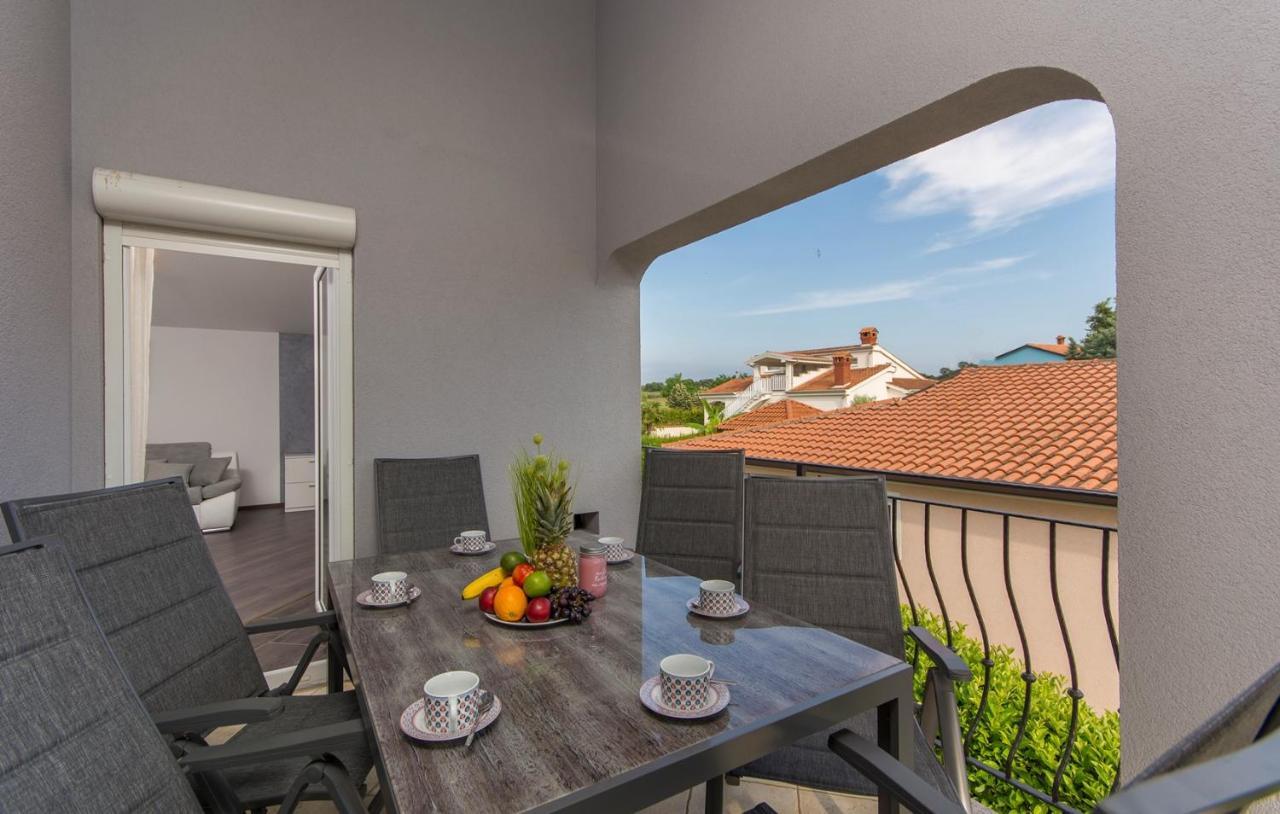 Silver Holiday House Vrvari Bagian luar foto