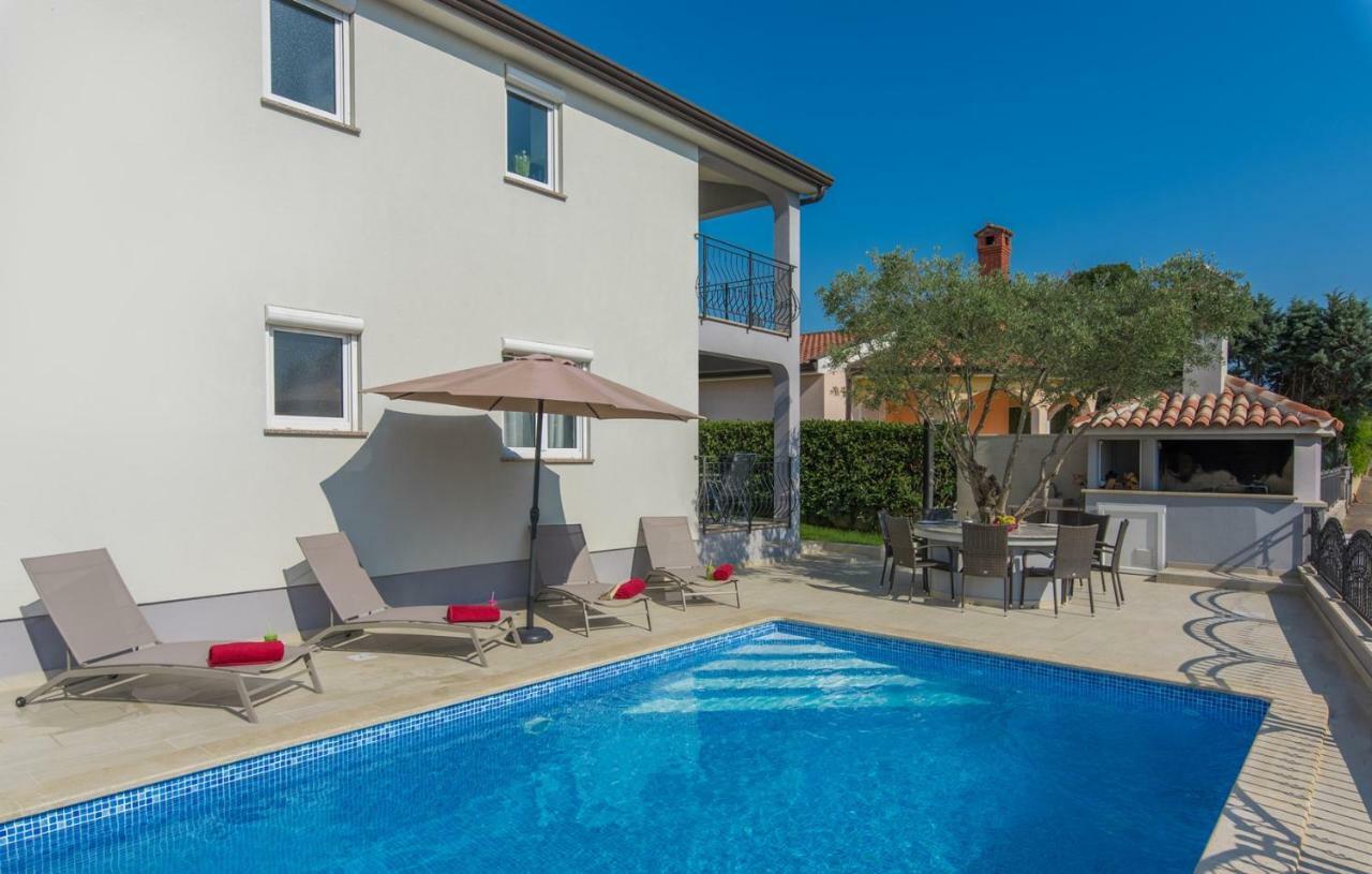 Silver Holiday House Vrvari Bagian luar foto